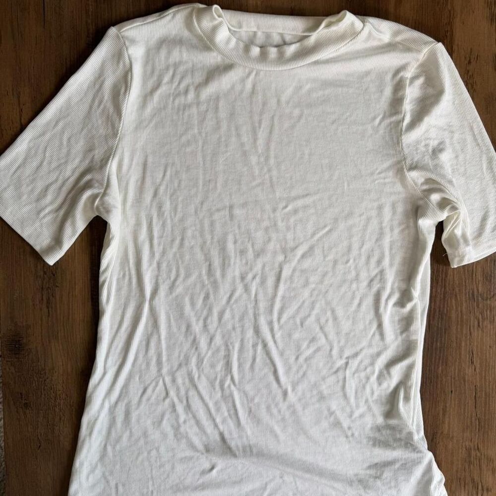 Women's White Ribbed Short Sleeve T-shirt Large